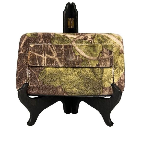 Realtree Camo Bling Wallet 7.5”X 4.5” Multicolor Studded Western Cross Billfold - Picture 3 of 10